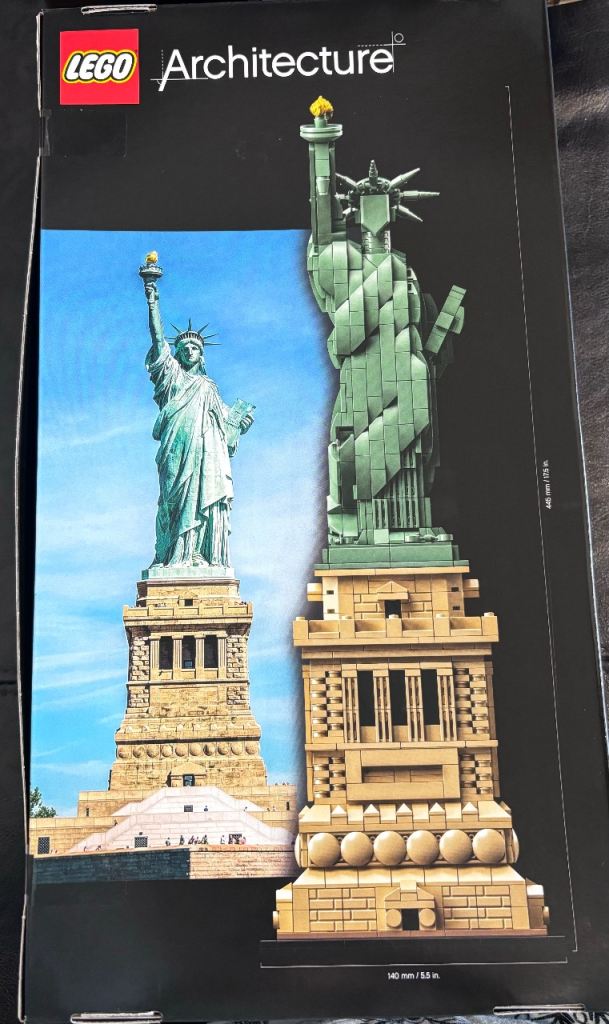 LEGO STATUE OF LIBERTY SET - BRAND NEW/SEALED 