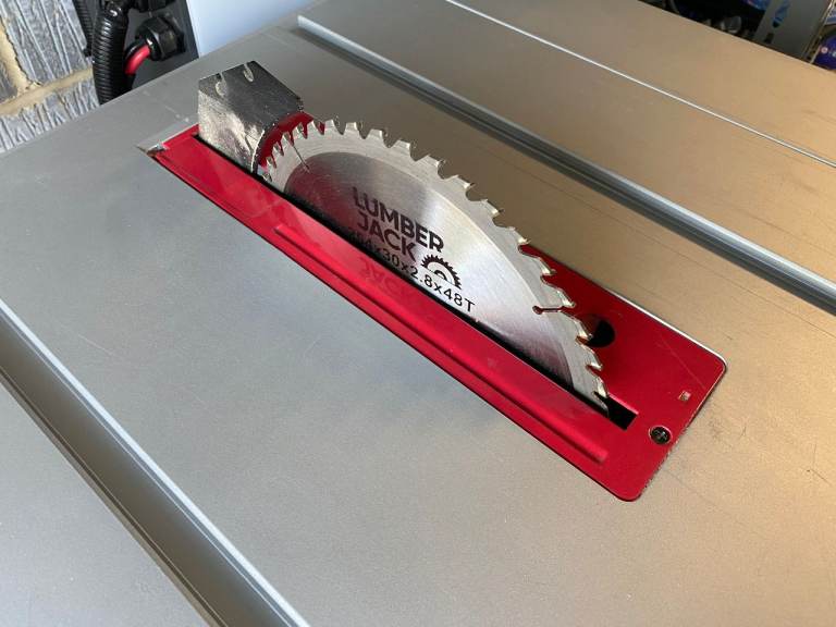 Lumber Jack TS254 JS Jobsite table saw. Very low domestic use 