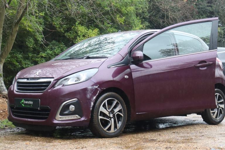 2015 Peugeot 108 1.2 VTi Allure 5dr HATCHBACK Petrol Manual