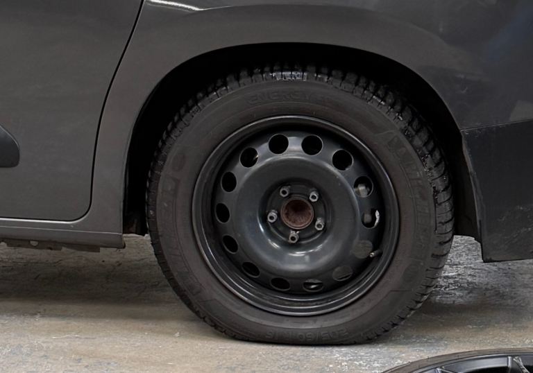 Citreon berlingo wheels 16”and Michelin tyres