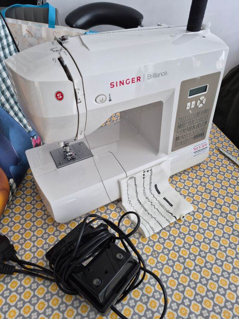 Singer Sewing machine 