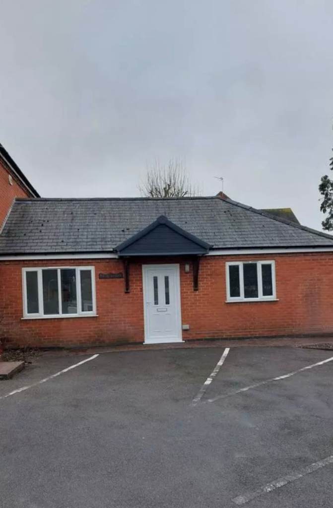 1 Bedroom Bungalow for Rent 