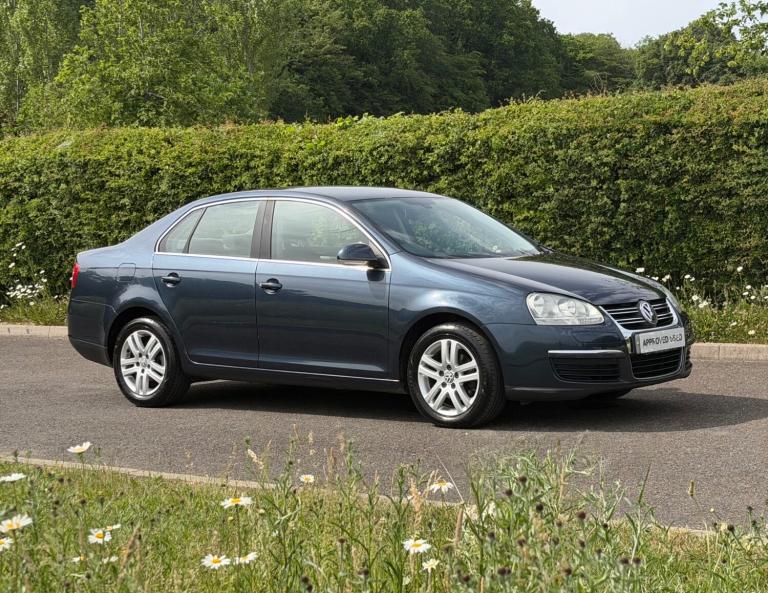 2009 Volkswagen Jetta 1.9 SE TDI PD 4dr SALOON Diesel Manual