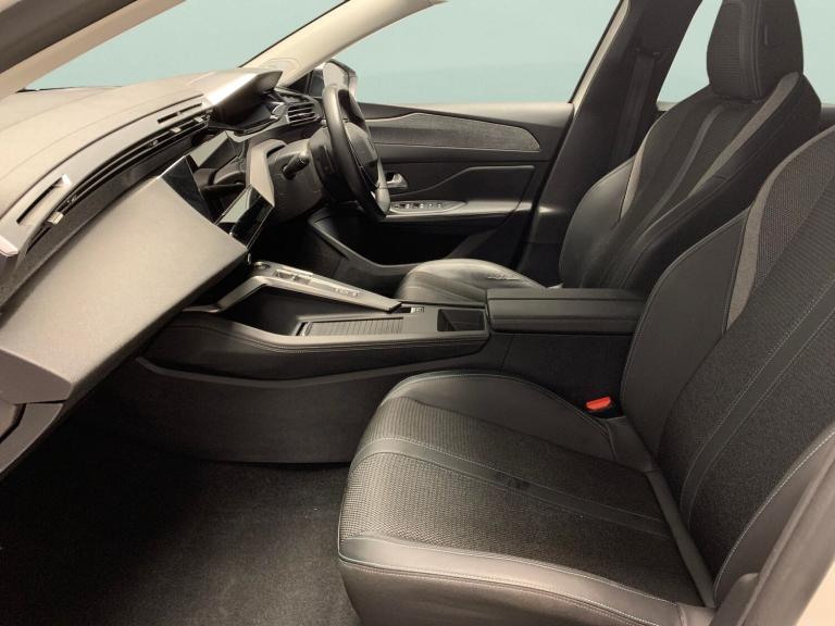 2022 Peugeot 308 1.5 BlueHDi Allure Premium 5dr EAT8 ESTATE DIESEL Automatic