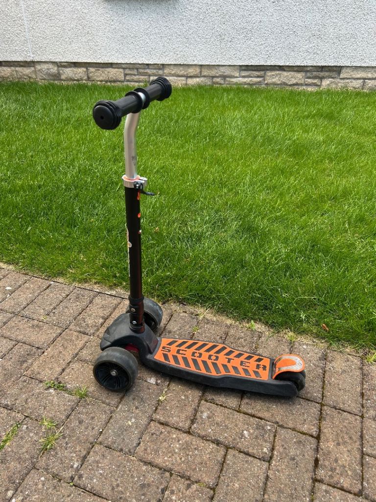 Kids Scooter - Fun Outdoor Play