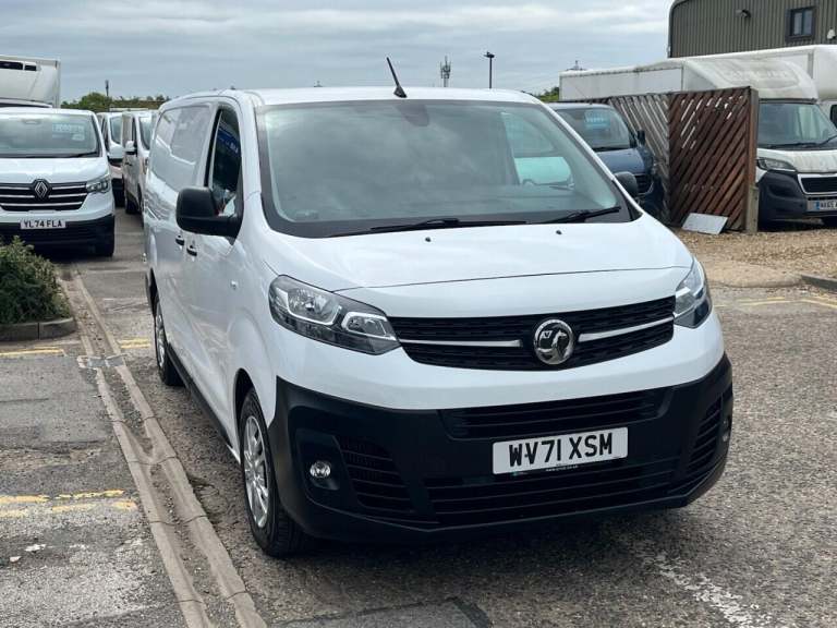 Vauxhall Vivaro 1.5 Turbo D 2900 Dynamic Panel Van 6dr Diesel Manual L2 H1 Euro 6 (s/s) (10 Diese...