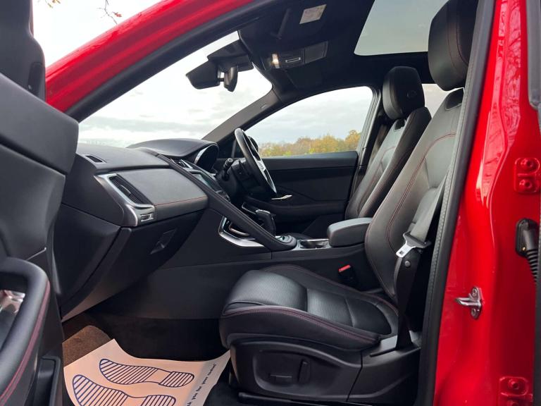 2020 Jaguar E-Pace 2.0 E-Pace Chequered Flag AWD Auto 4WD 5dr SUV Petrol Automatic