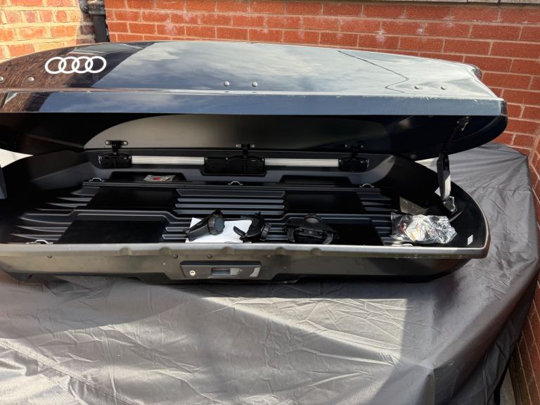 Audi roof box