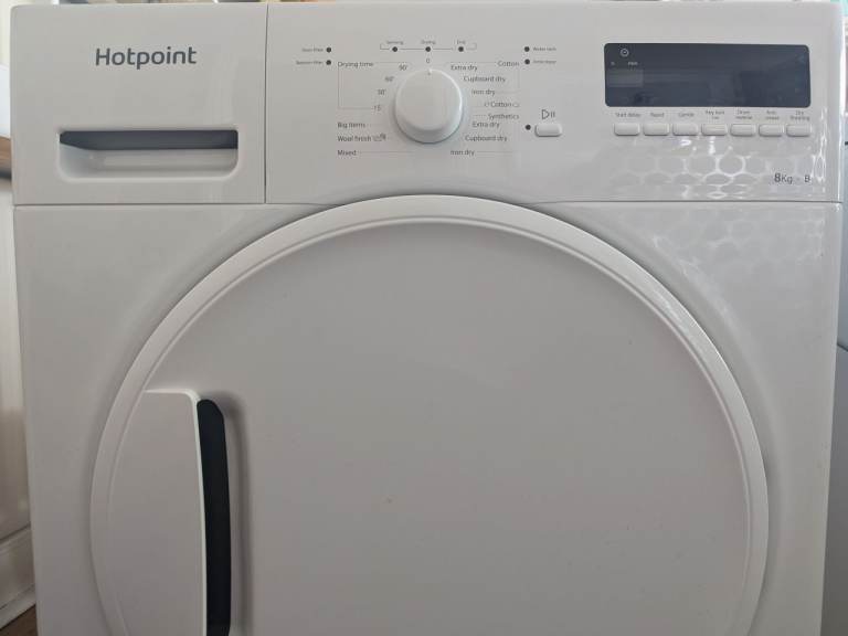 *SOLD*Hotpoint 8kg Condenser Tumble Dryer £60 ono (reduced for quick sale)