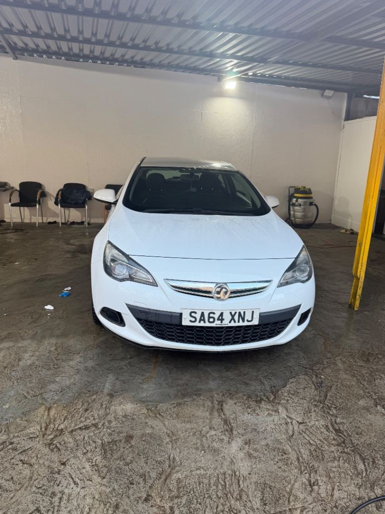 Vauxhall, ASTRA GTC, Hatchback, 2014, Manual, 1364 (cc), 3 doors
