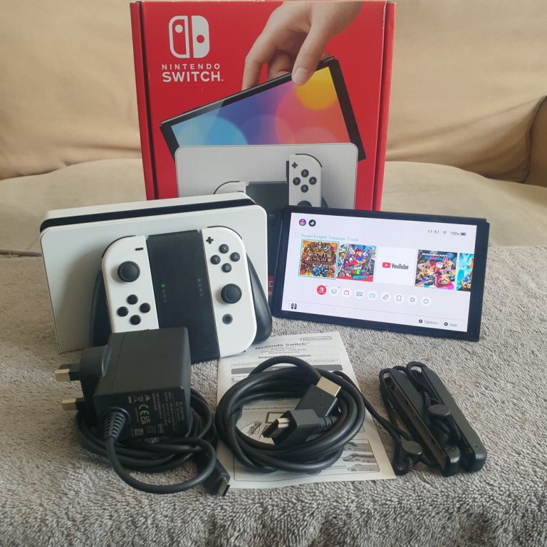 Nintendo Switch OLED 64GB - Boxed, Excellent Condition, Accessories