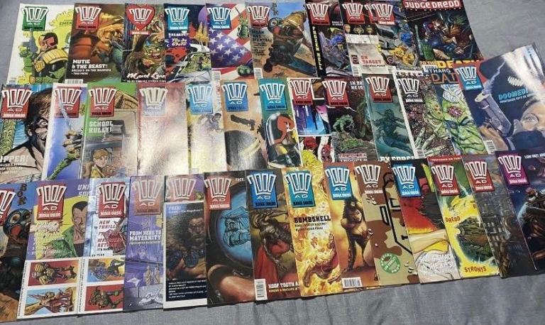 Judge Dredd Magazine Comic Bundle