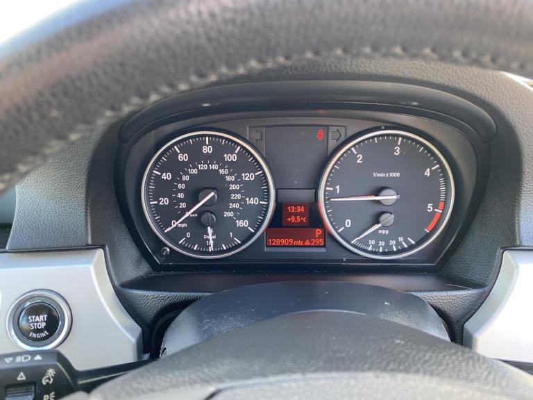 BMW 3 SERIES 2.0 320d SE Saloon 2009