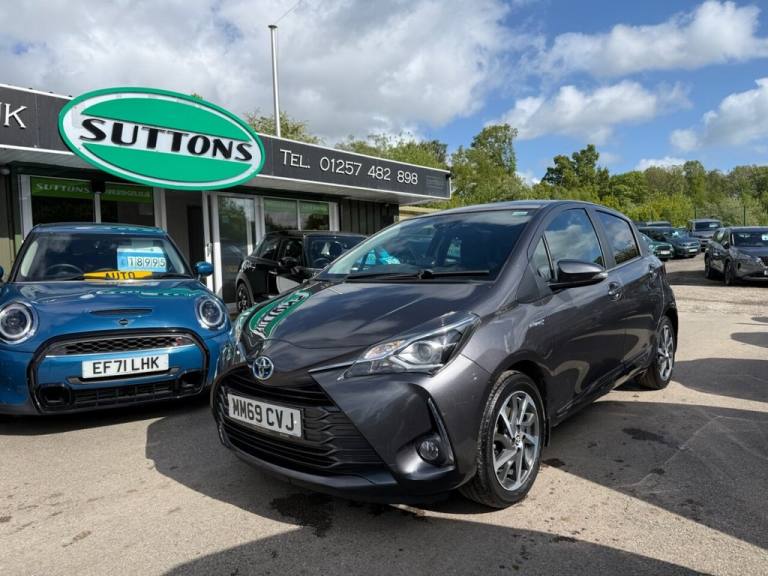 2020 Toyota Yaris 1.5 VVT-h Y20 Hatchback 5dr Petrol Hybrid E-CVT Euro 6 (s/s) (100 ps) Hatchback...