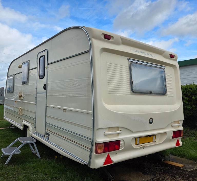 Avondale Wenlock touring caravan 