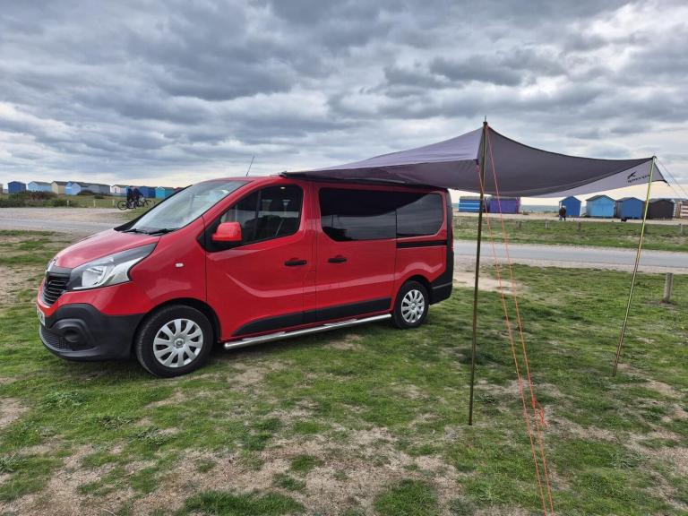 2015 Renault Trafic 1.6 dCi 27 Business Camper Van 5dr Diesel Manual SWB