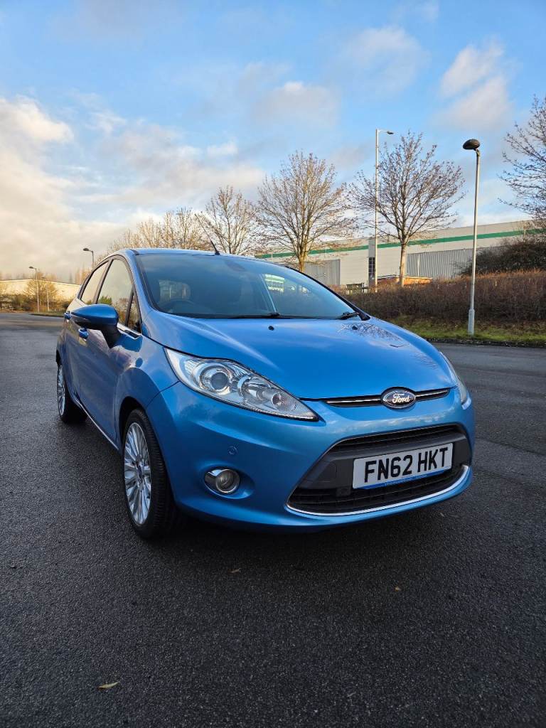 Ford, FIESTA, Hatchback, 2012, Manual, 1388 (cc), 5 doors