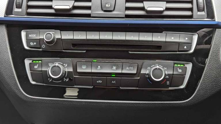 BMW 1 Series 1.5 118i GPF M Sport Shadow Edition