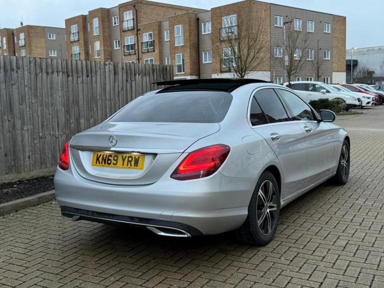 2020 Mercedes-Benz C220D 