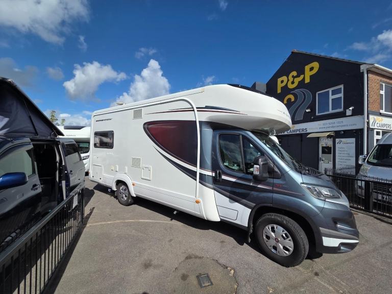 Auto-Trail Apache 634 luxury 2 berth DIESEL MANUAL 2018/18