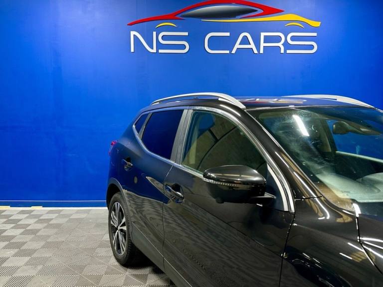 2019 Nissan Qashqai 1.3 DIG-T N-Connecta SUV 5dr Petrol Manual Euro 6 (s/s) (160 ps) HATCHBACK Pe...