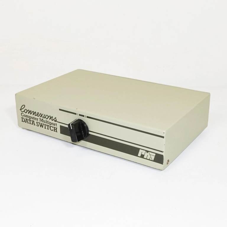 Vintage Connexions DB2525-2V Computer Multiport 2 Way Data Switch RARE
