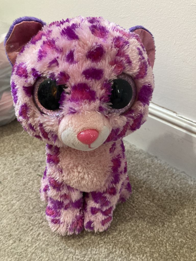 Cat cuddly toy beanie