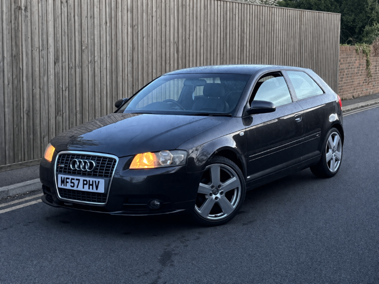 Audi A3 8P S Line – 2.0 TDI Manual