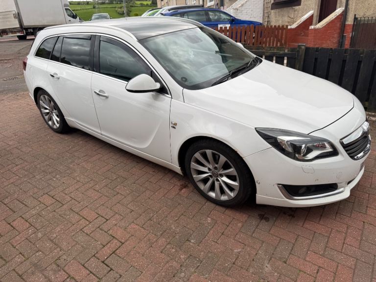 Vauxhall, INSIGNIA, Estate, 2015, Manual, 1956 (cc), 5 doors