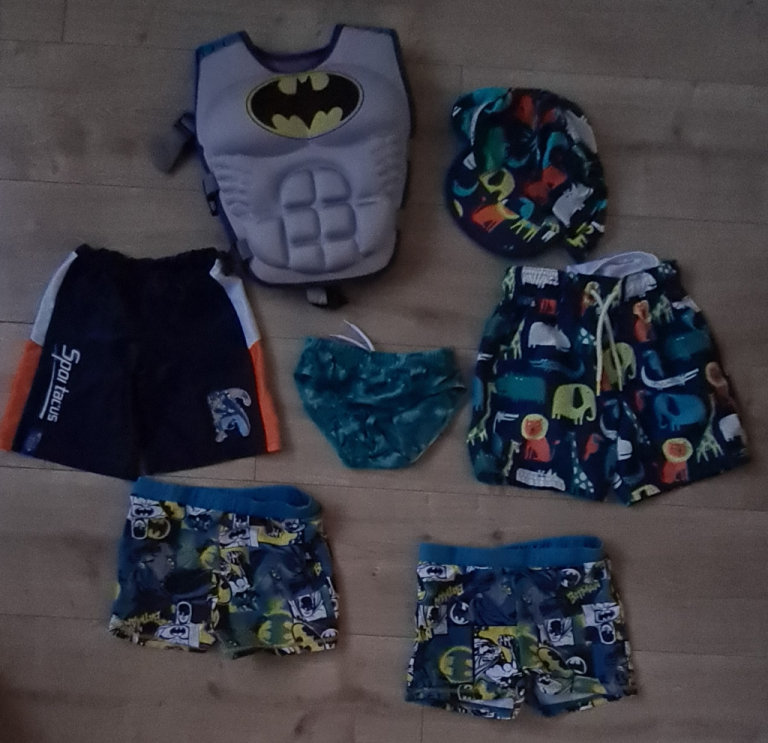  Children Swimming costume and Life jackets vets from £1
