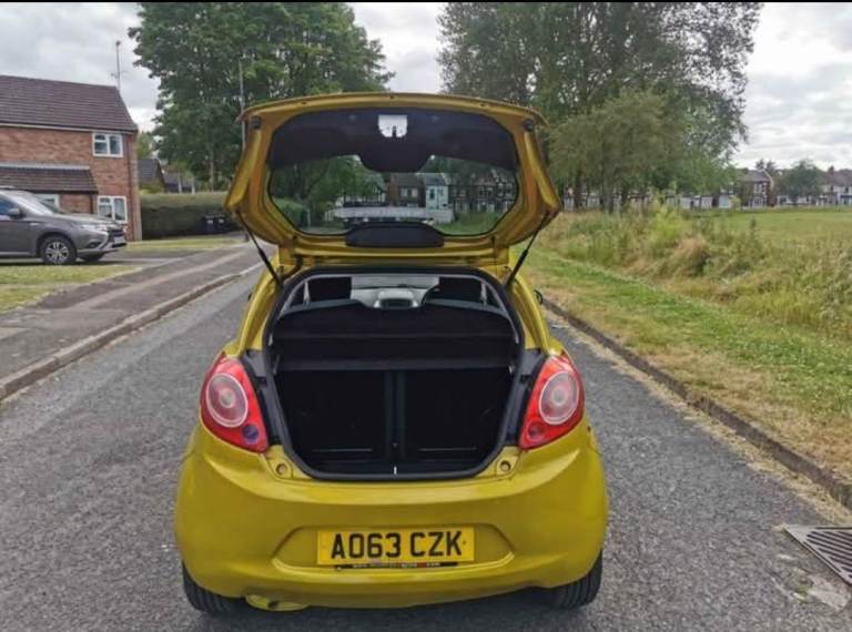 Ford, KA, Hatchback, 2013, Manual, 1242 (cc), 3 doors