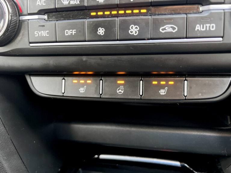 2021 Kia XCeed 1.0T GDi ISG 3 5dr HATCHBACK PETROL Manual