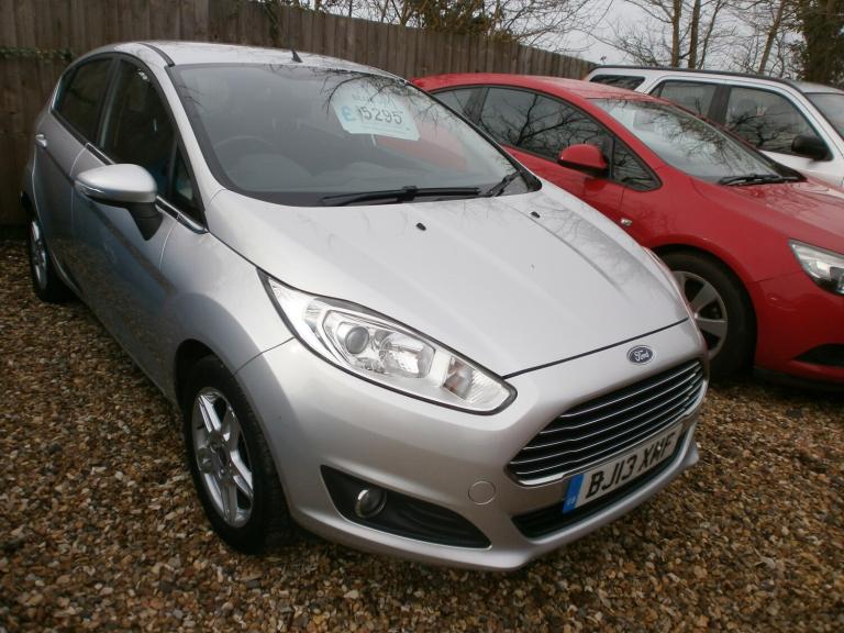 2013 Ford Fiesta 1.25 Zetec Hatchback 5dr Petrol Manual Euro 5 (82 ps) Petrol