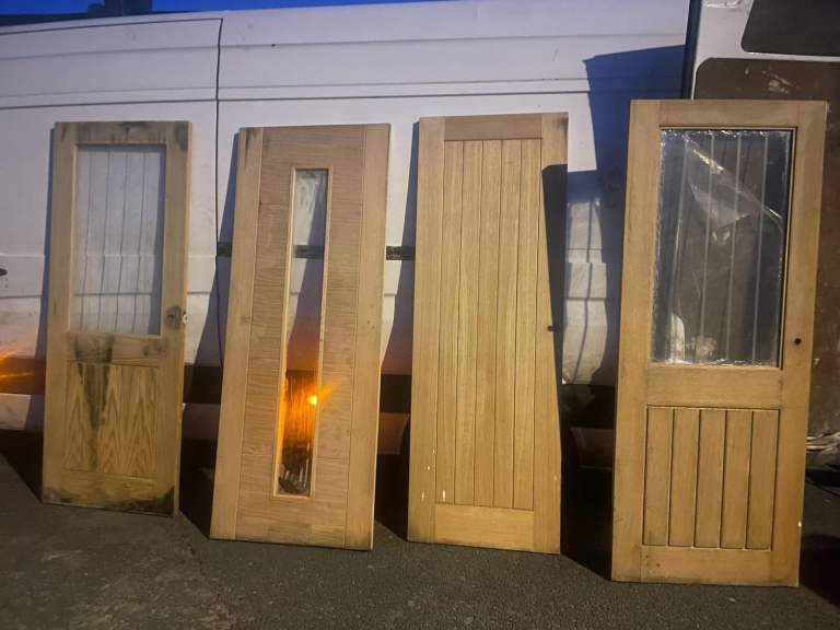 Internal solid doors 