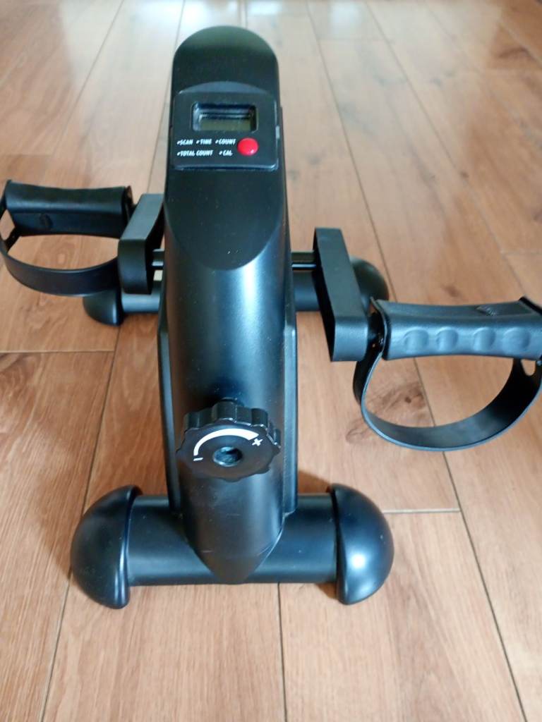 Mini exercise bike 
