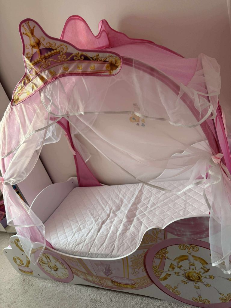 Disney Princess Carriage Kids Toddler Bed And Mattress include