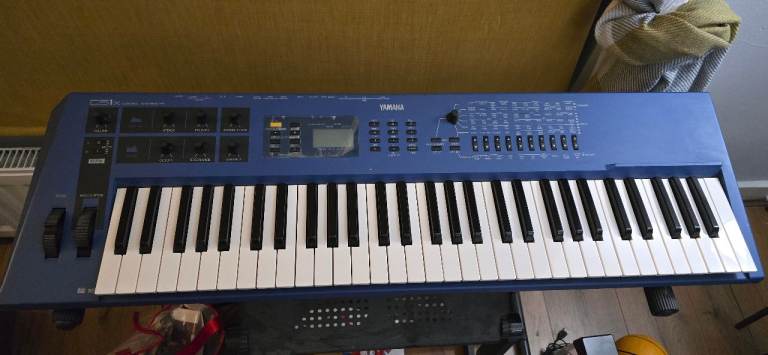 image for Yamaha CS1x Synthesiser 