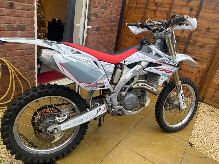 Honda CRF 450 - Road Legal with daytime MOT - Awesome bike!