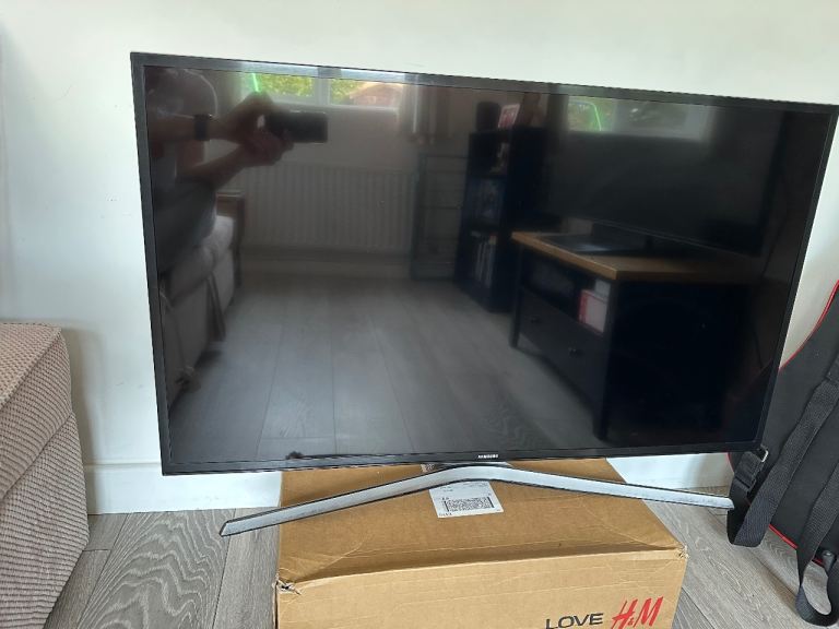 4K Smart TV Samsung 40"