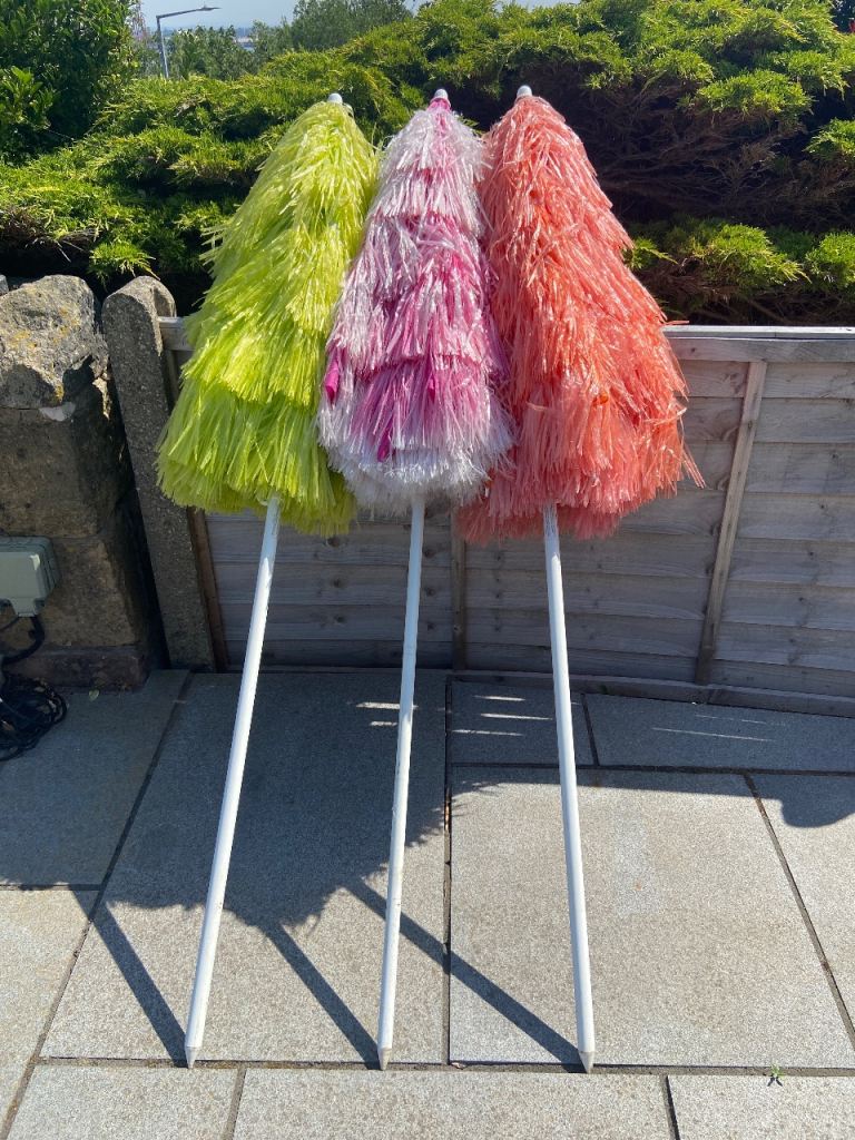 Parasols tiki style