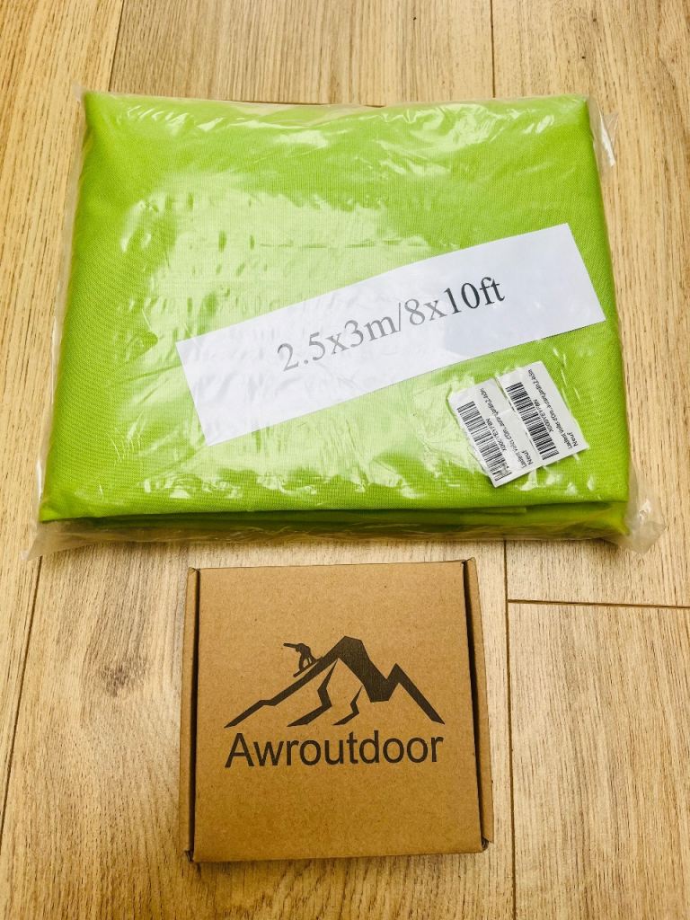 Brand new in packaging lime green Garden sun sail/ sun shade