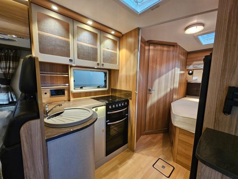 Bailey Approach 745 Autograph DIESEL MANUAL 2016