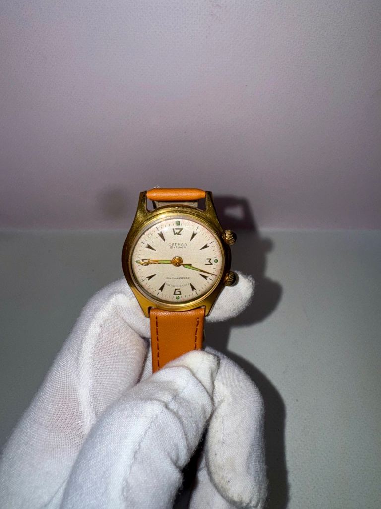 Vintage Poljot Signal Alarm Watch - 18 Jewels - Serviced - New Leather Strap