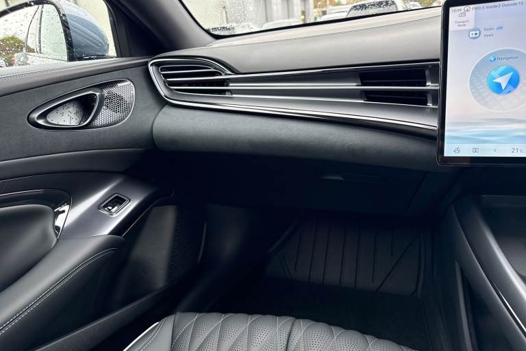 2025 BYD Seal 82.5kWh Excellence Auto AWD 4dr Saloon Automatic