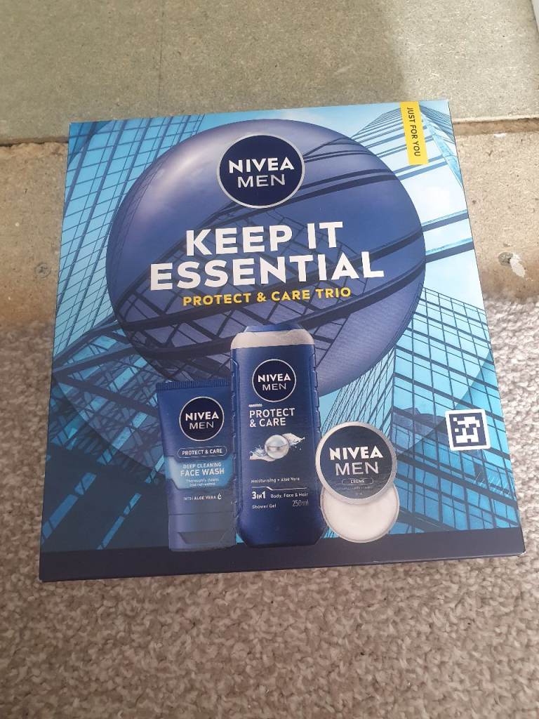Man's Nivea protect and care trio 