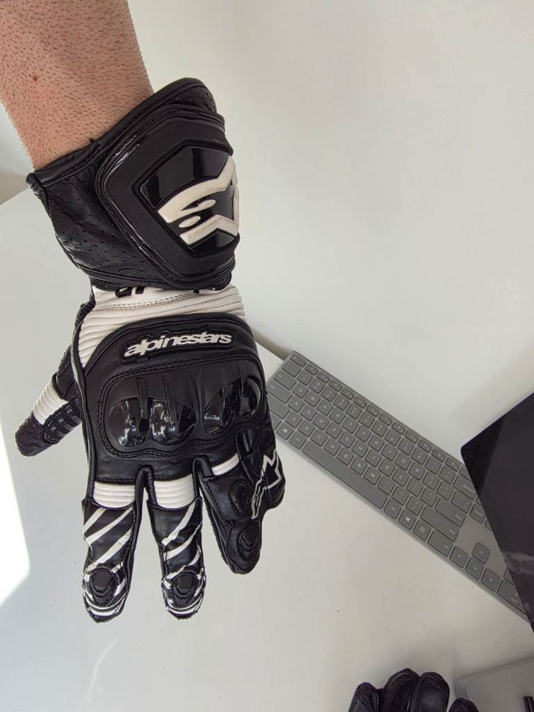 Alpinestars GP Pro Motorcycle Gloves Brand New Black/White 