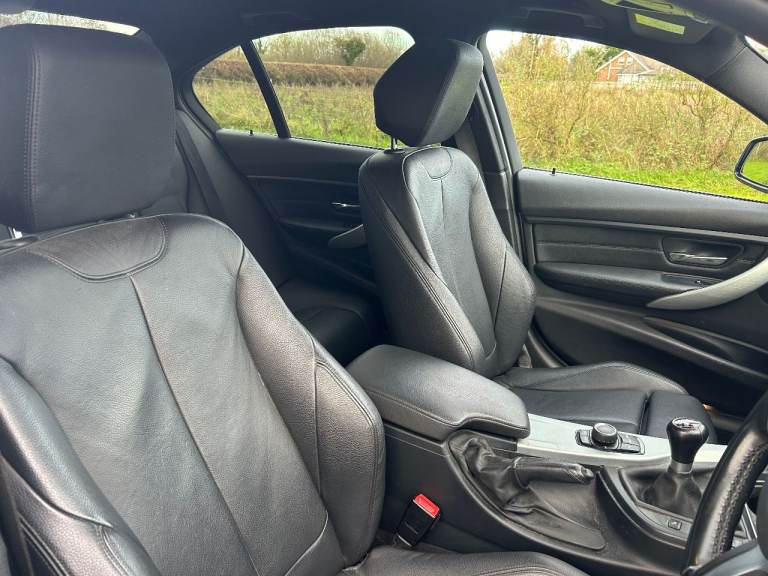 2014 BMW 3 Series 320i xDrive M Sport 4dr FSH 1yrs Mot 6mth RAC warranty 1yrs RAC roadside assist