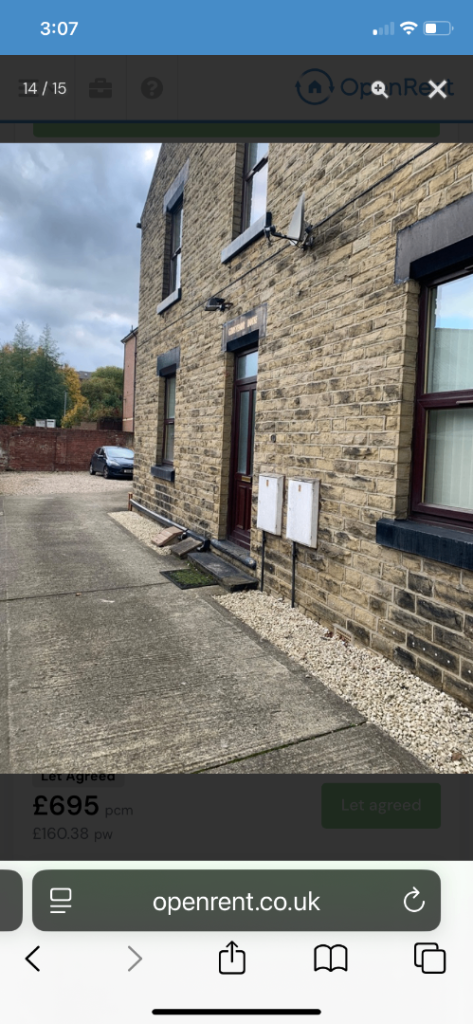 Two bedroom first floor apartment/flat 