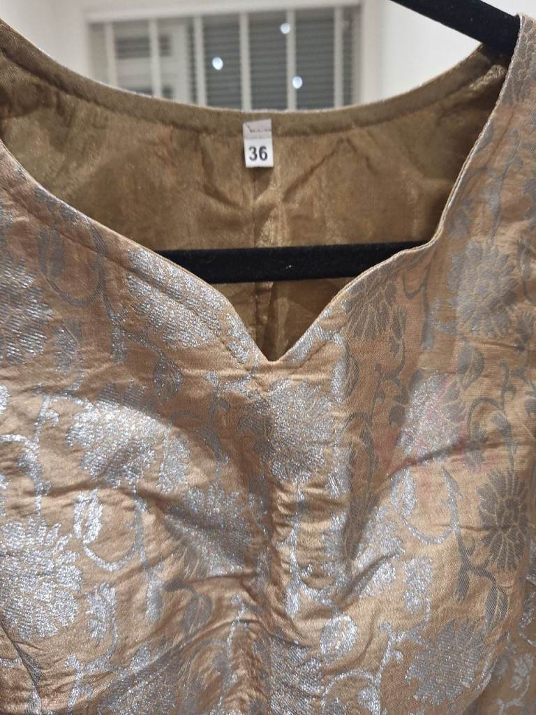 Stunning Gold Embroidered Traditional Dress with Skirt and Blouse - Size 36