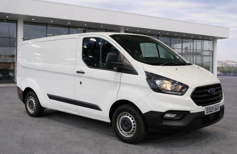  Ford Transit Custom 2.0 300 EcoBlue Leader L2 H1 Euro 6 (s/s) 5dr Diesel Manual